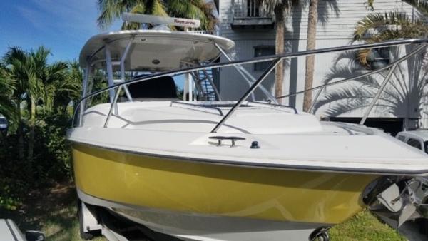 Used 2006 Boston Whaler 320 Outrage Cuddy Cabin 33931 Fort Myers