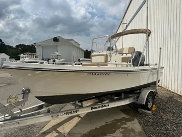 2019 Parker 1801 Center Console