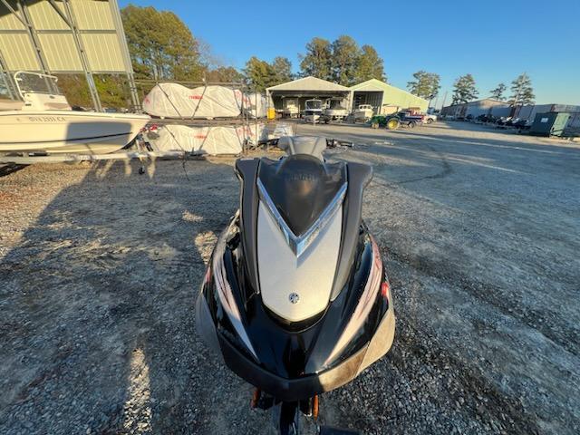 2006 Yamaha WaveRunner FX Cruiser HO