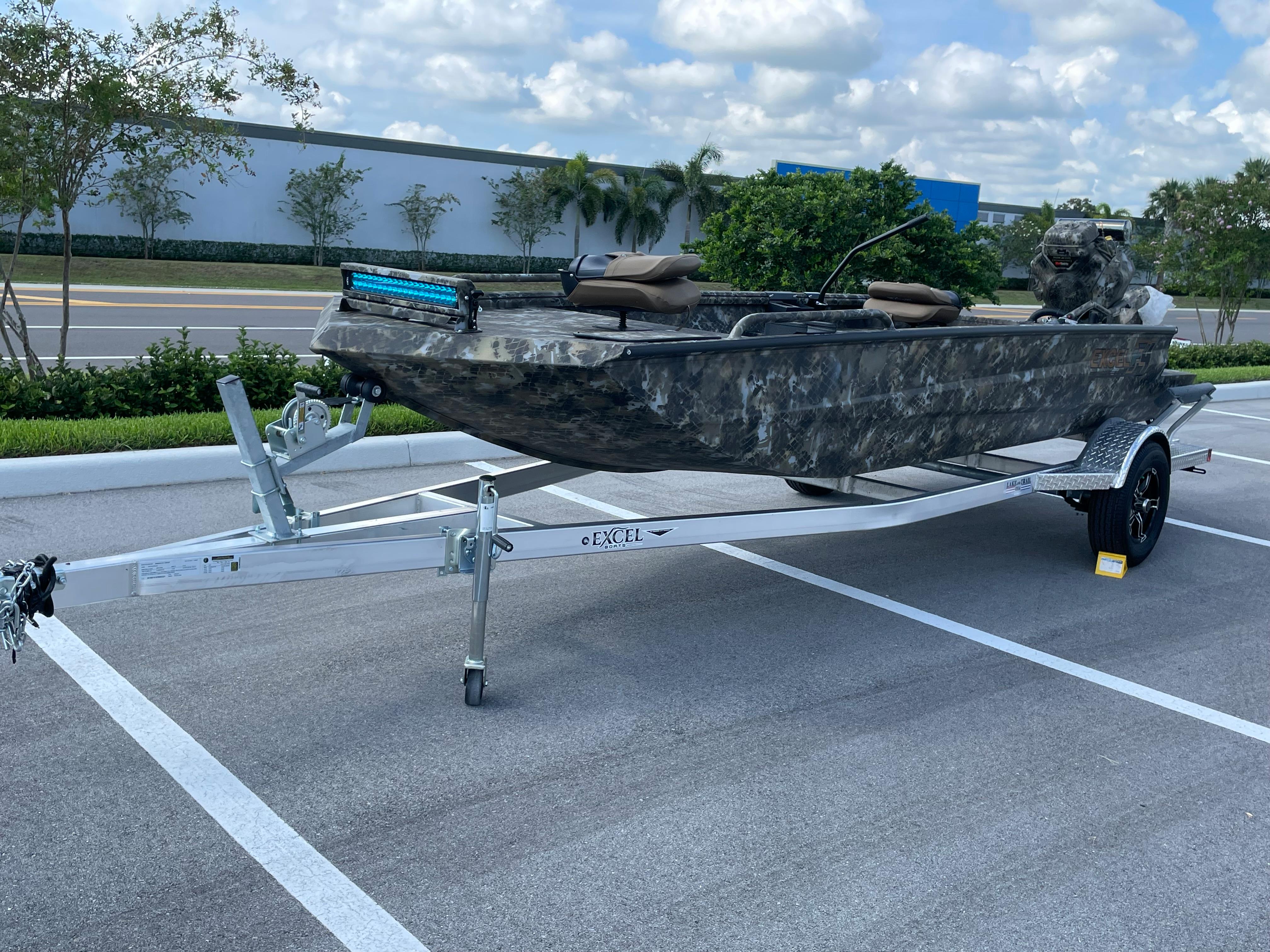 New 2023 Excel 1854 SW, 34974 Okeechobee - Boat Trader