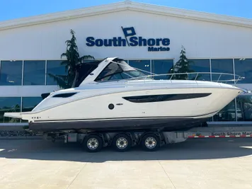 2015 Sea Ray 350 Sundancer