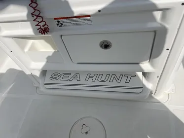 2020 Sea Hunt Ultra 275 SE