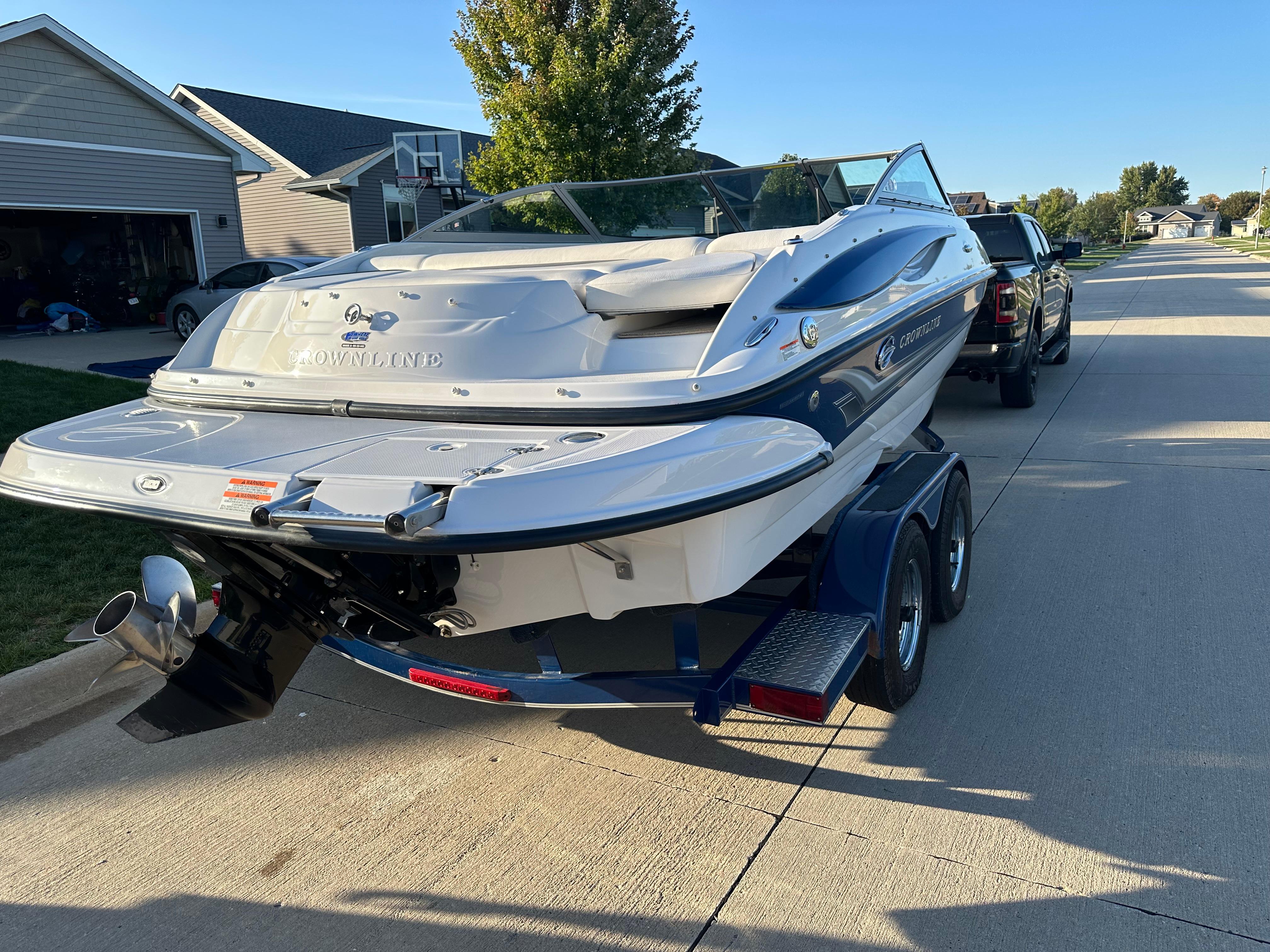 2007 Crownline 200 LS