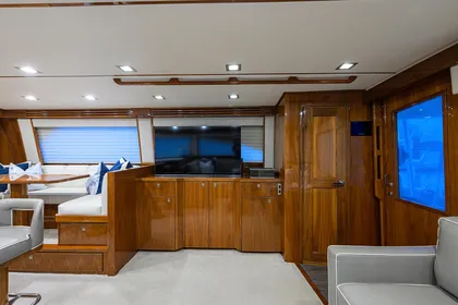 Viking 72 Bacchus - Interior Salon