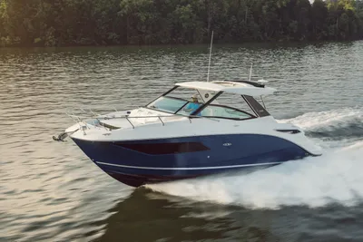 2024 Sea Ray 320 Sundancer