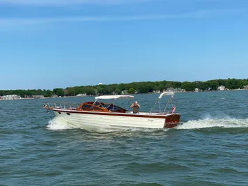 1992 Windsor Craft Picnic Boat