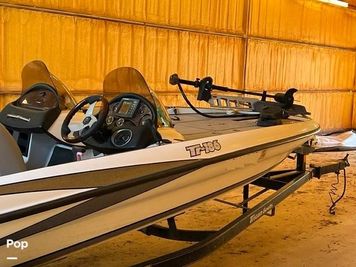2006 Triton TR186