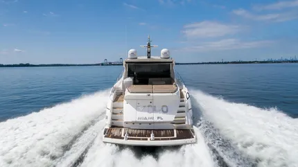 2014 Sunseeker Predator