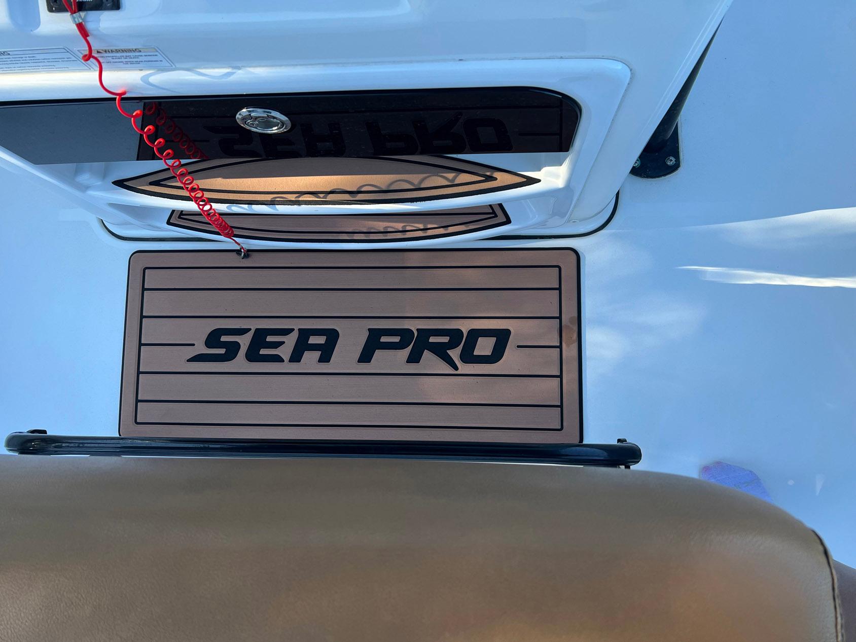 2018 Sea Pro 219