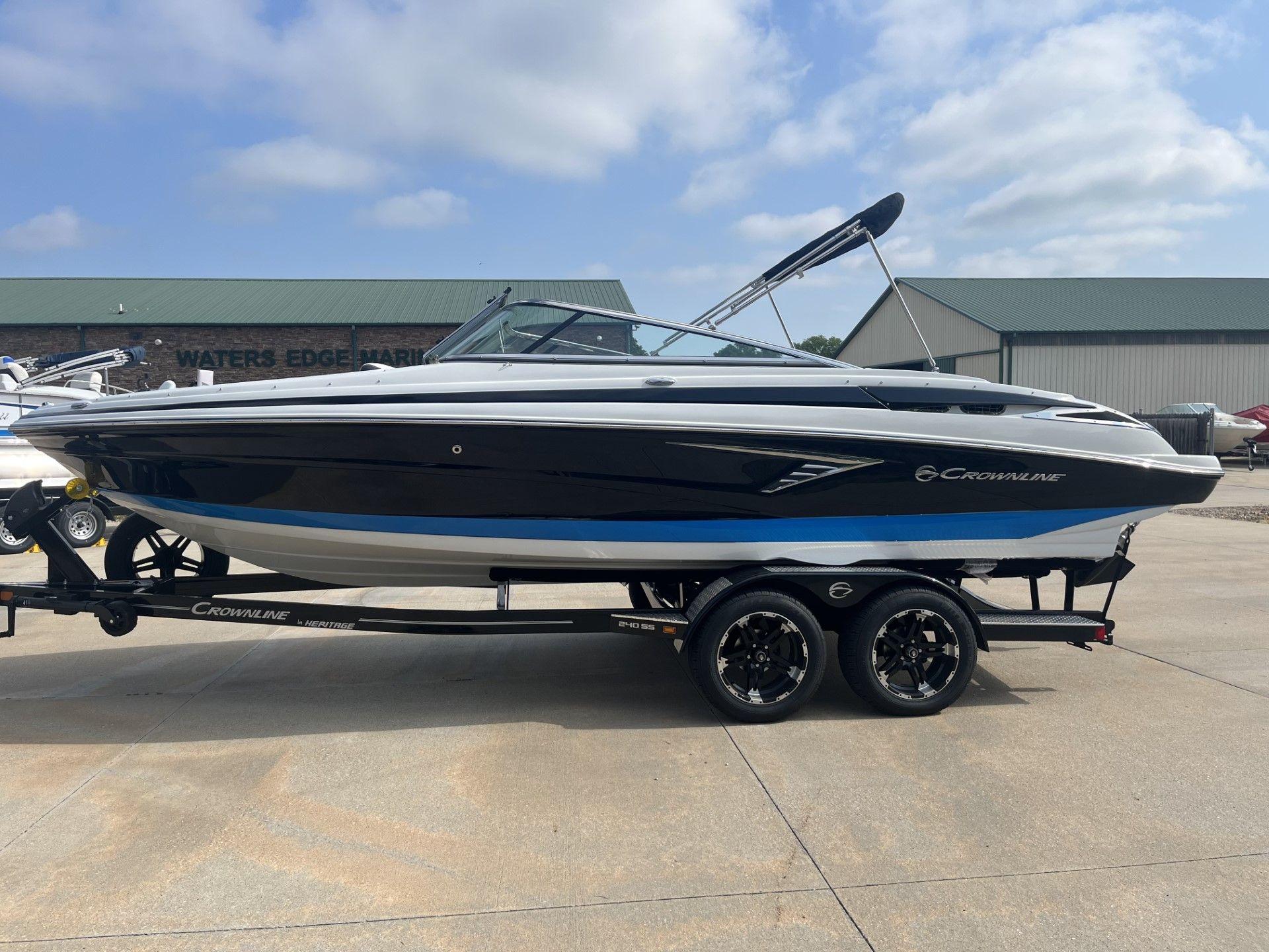 New 2024 Crownline 240SS, 50226 Polk City - Boat Trader