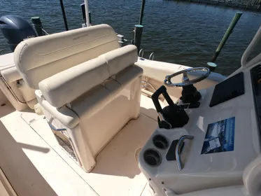 2019 Grady-White Fisherman 257