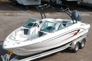 2023 Chaparral 23 SSi OB