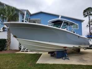 2022 Blackfin 332 CC