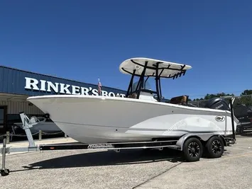 2024 Sea Hunt Ultra 219