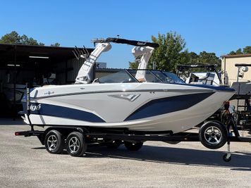 2023 Tige Z1