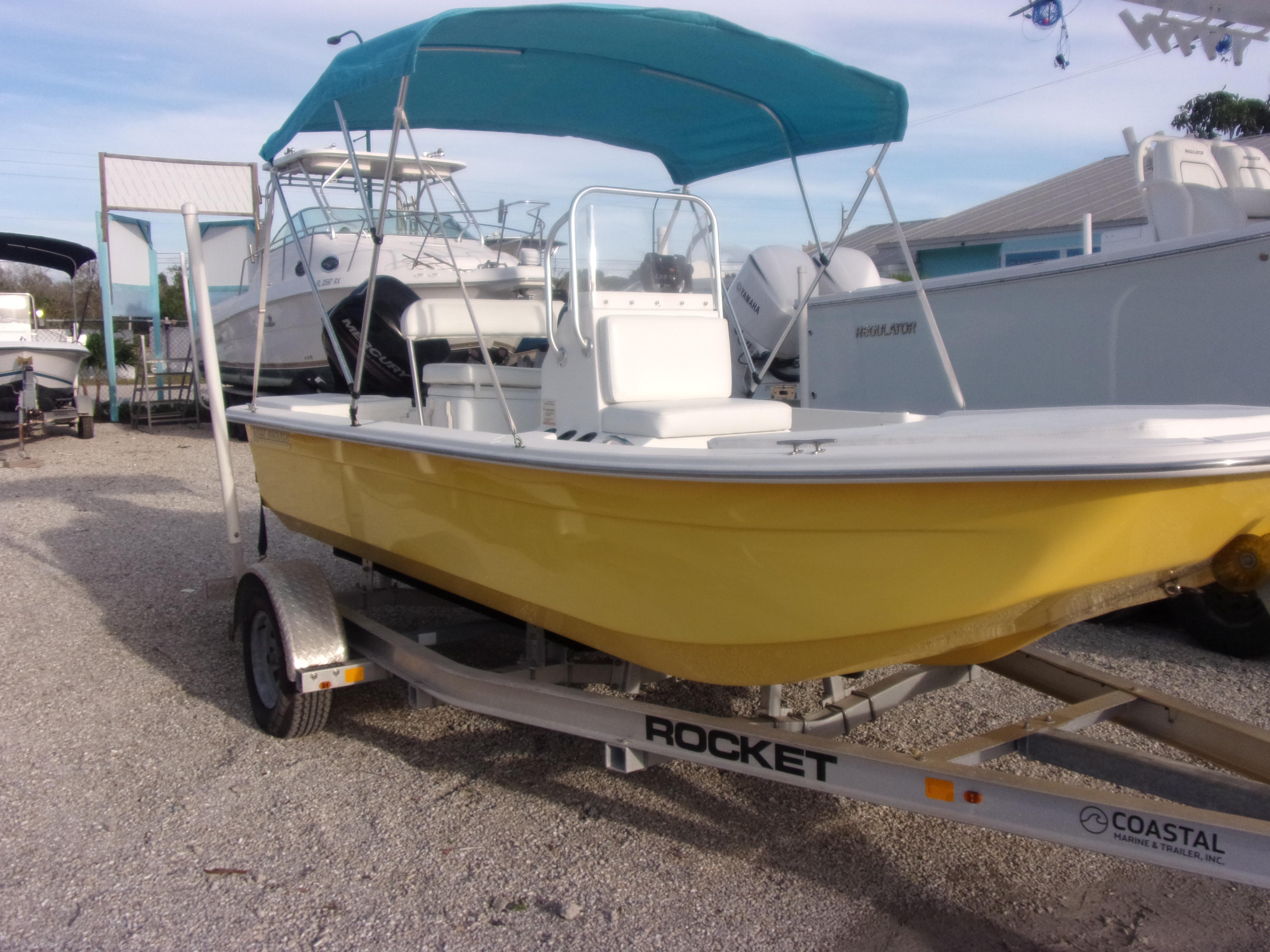 2017 Reef Runner Center Console