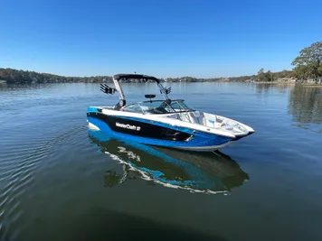 2024 MasterCraft XT24