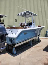 2023 Sea Hunt 229 ULTRA