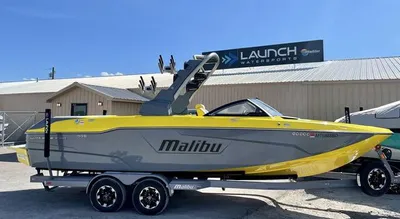 2019 Malibu 25 LSV