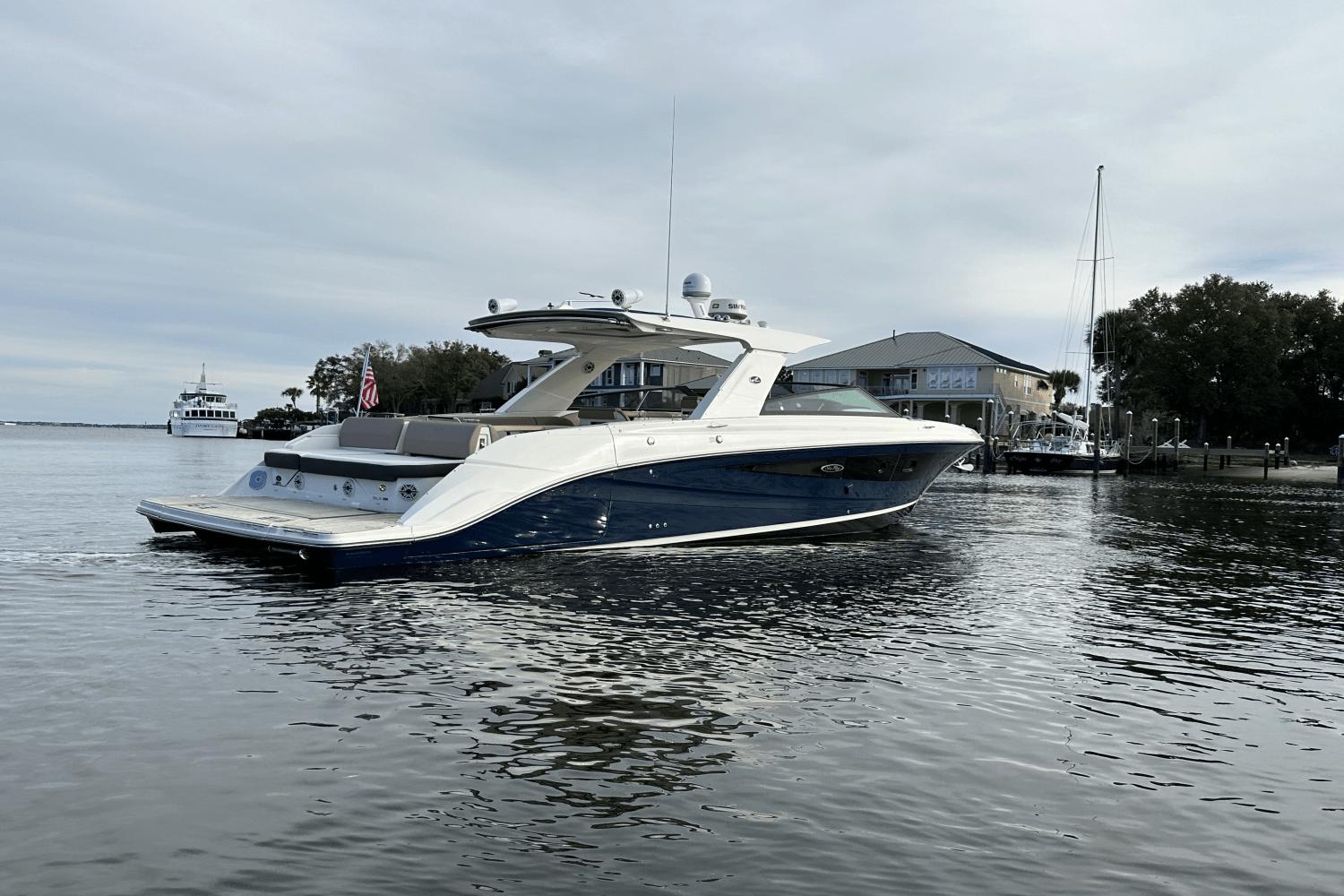 2019 Sea Ray SLX 400