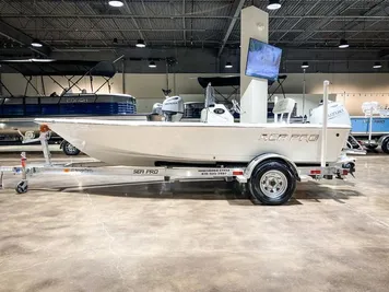 2023 Sea Pro 172 Bay Series