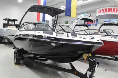 2024 Yamaha Boats 195S