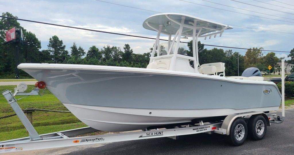 New 2023 Sea Hunt Ultra 229, 29576 Murrells Inlet - Boat Trader