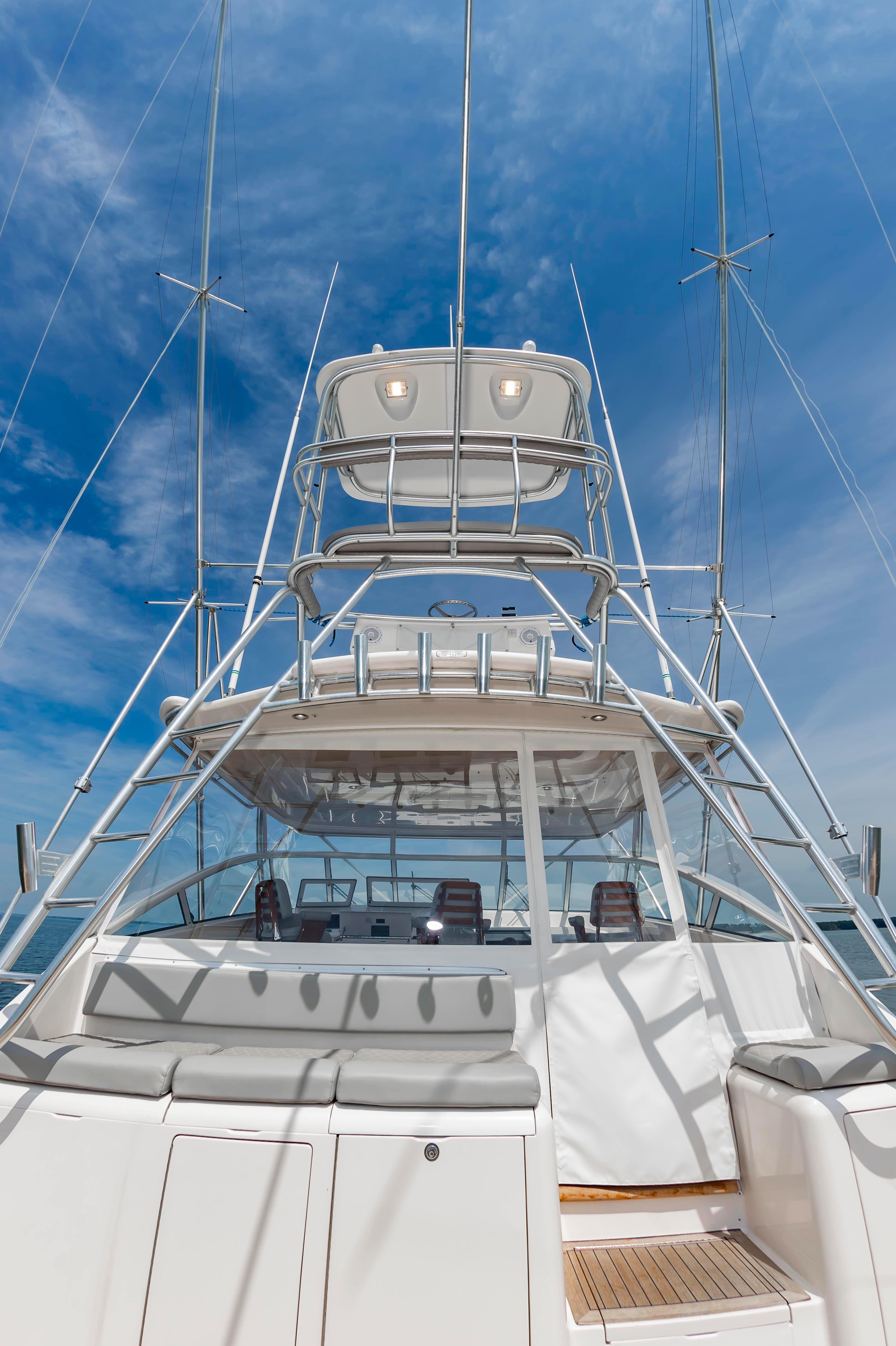 2006 Viking 45 Express "Cool Blue", tower view