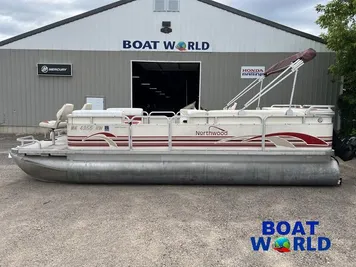 2000 Northwood 2222 Tradition Pontoon