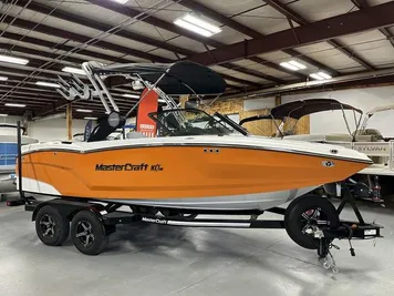 2023 MasterCraft NXT20