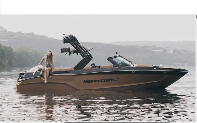 New 2024 MasterCraft XT23 Ashley Kidd Edition, 51331 Arnolds Park ...