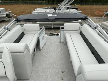 2024 Tahoe Pontoon Boats SLT Quad Lounge - 21 FT