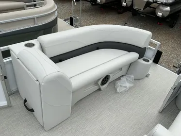 2024 Tahoe Pontoon Boats SLT Quad Lounge - 21 FT