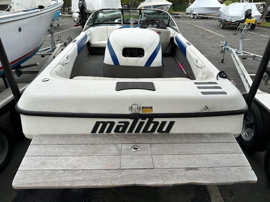 2003 Malibu 20' SPORTSTER LX