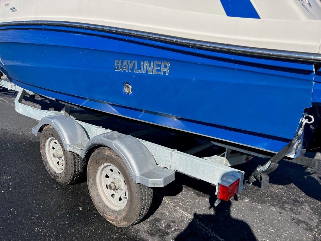 2019 Bayliner VR6 Bowrider I/O