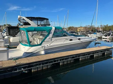 1995 Sea Ray 330 Sundancer