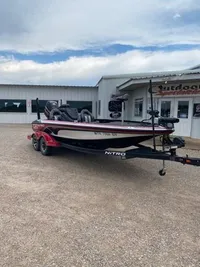 2017 White River Marine Z20