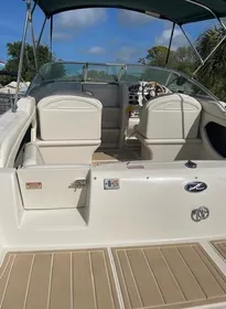 2002 Sea Ray 225 Weekender