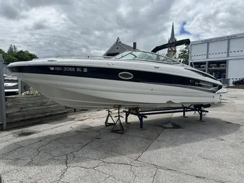 2005 Crownline 260 EX