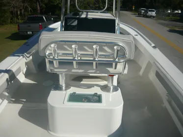 2023 Parker 2500 SE center Console