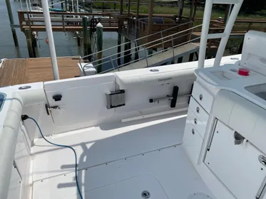 2015 Everglades 355 Center Console