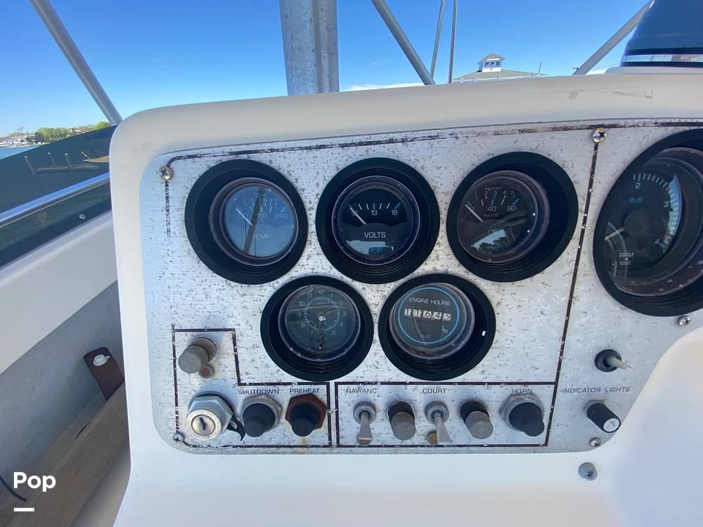 1980 Silverton 37 Convertible for sale in Lindenhurst, NY