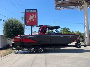 2022 Nautique Super Air Nautique G25