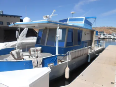 1969 River Queen Houseboat