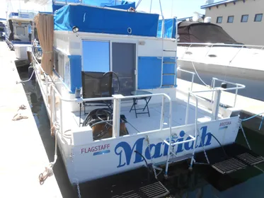 1969 River Queen Houseboat