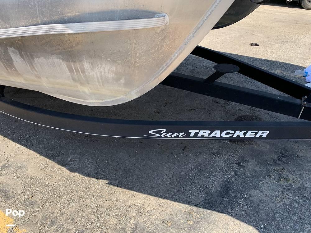 2018 Sun Tracker 22 XP3/ DLX for sale in Irvine, CA