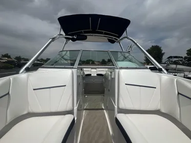 2010 Four Winns H240 Frenzy