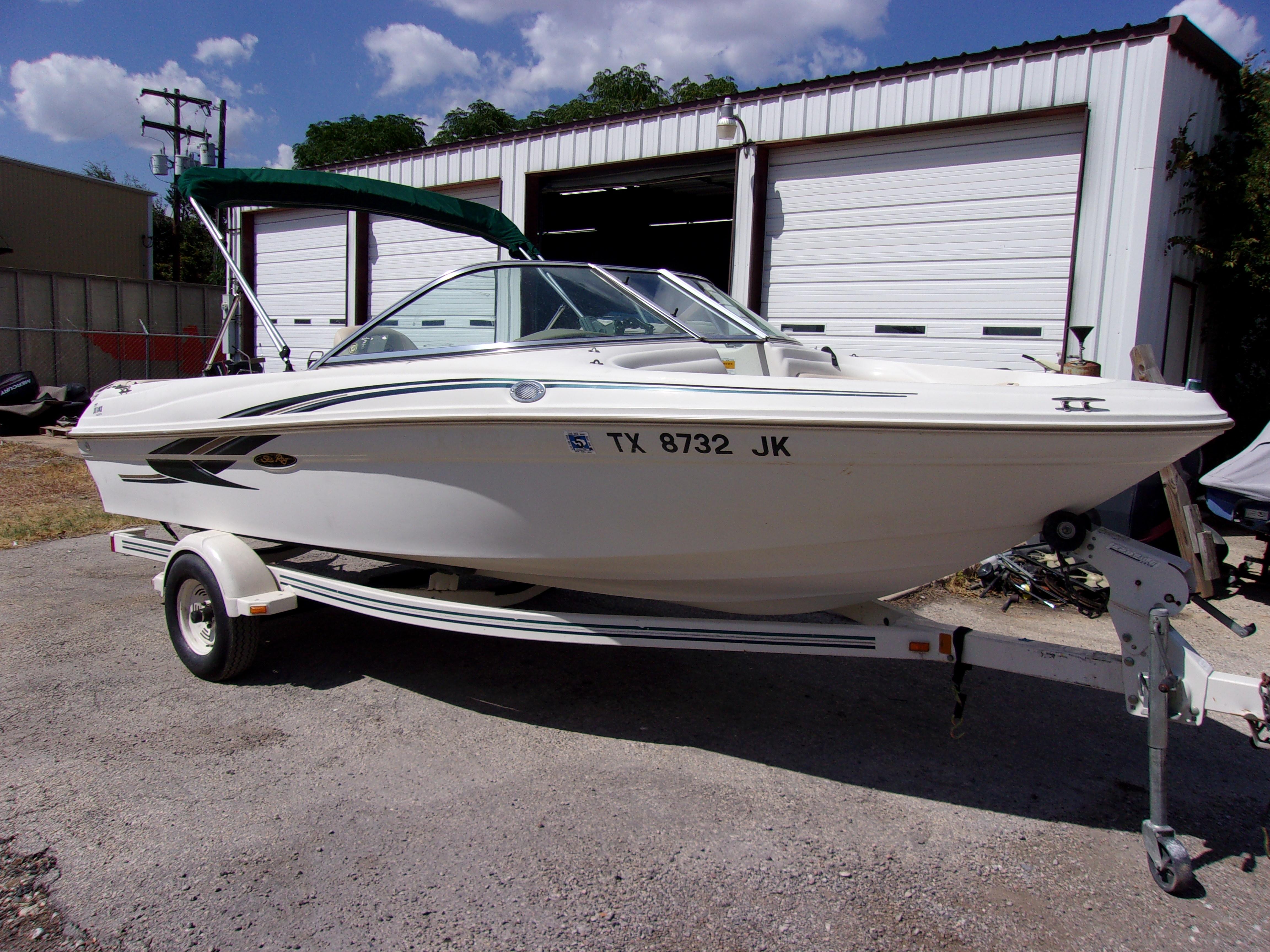 2000 Sea Ray 180 Bow Rider