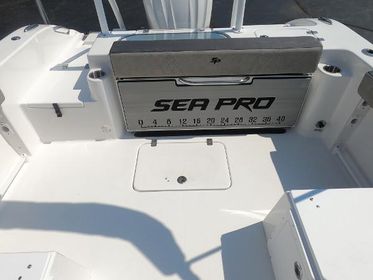 2024 Sea Pro 240 Dual Console