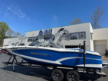 Explore MasterCraft X23 Boats For Sale - Boat Trader